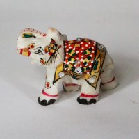 Elefant grüßend handbemalt weinrot