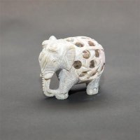 Elefant in Elefant Rüssel unten 5 cm