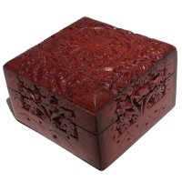 Box "K.T." aus Palisanderholz,ca. 10x10 cm